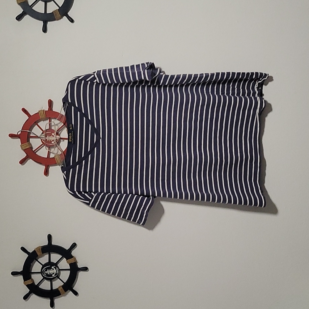 Polo V-neck T-shirt《Two Polo T-shirts for $15》